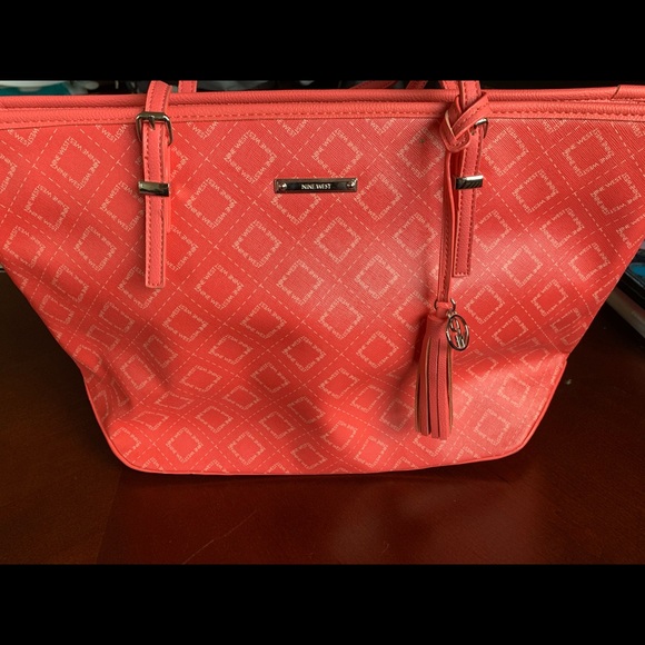 Brand New Nine West tote size purse